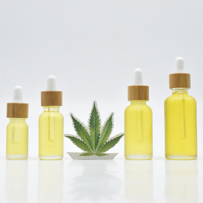 CBD Oil Products Specification 5%-30% CBD Raw Material For Improving Sleep Quality